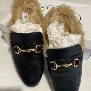 Steve Madden (loafers) Size 6